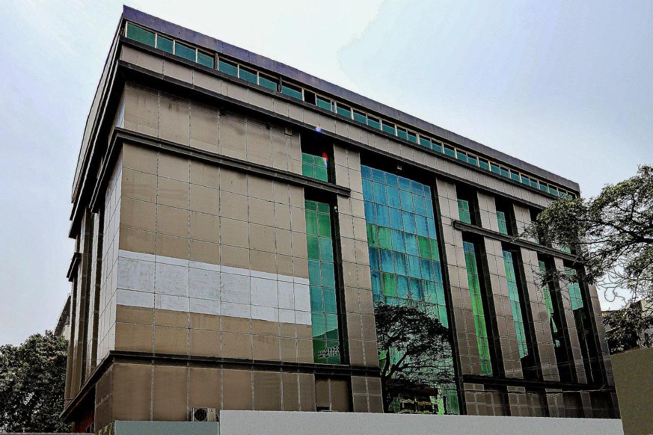 Capital O Hotel Central Park Near Birla Mandir Hyderabad Eksteriør bilde