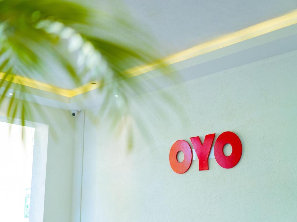 Capital O Hotel Central Park Near Birla Mandir Hyderabad Eksteriør bilde