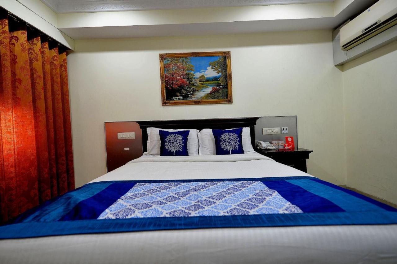 Capital O Hotel Central Park Near Birla Mandir Hyderabad Eksteriør bilde